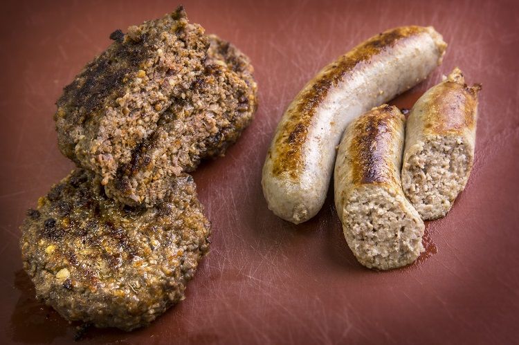 Hybrid Products: A Balanced Solution or a Marketing Misstep? Two Perspectives on Hybrid&nbsp;Products.